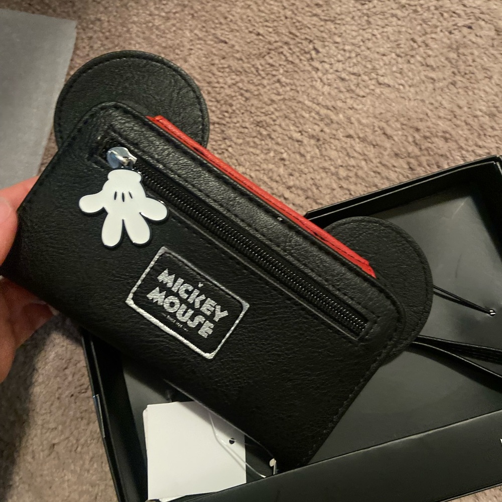 Disney Mickey Mouse Ears Wallet Wristlet - Picture 2 of 3